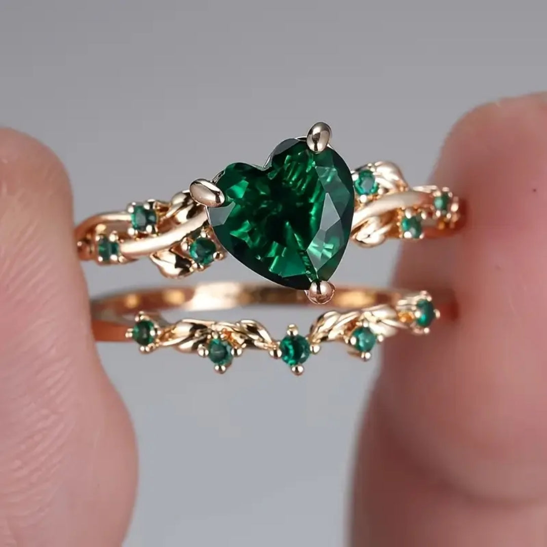 Green Crystal Heart Ring Set