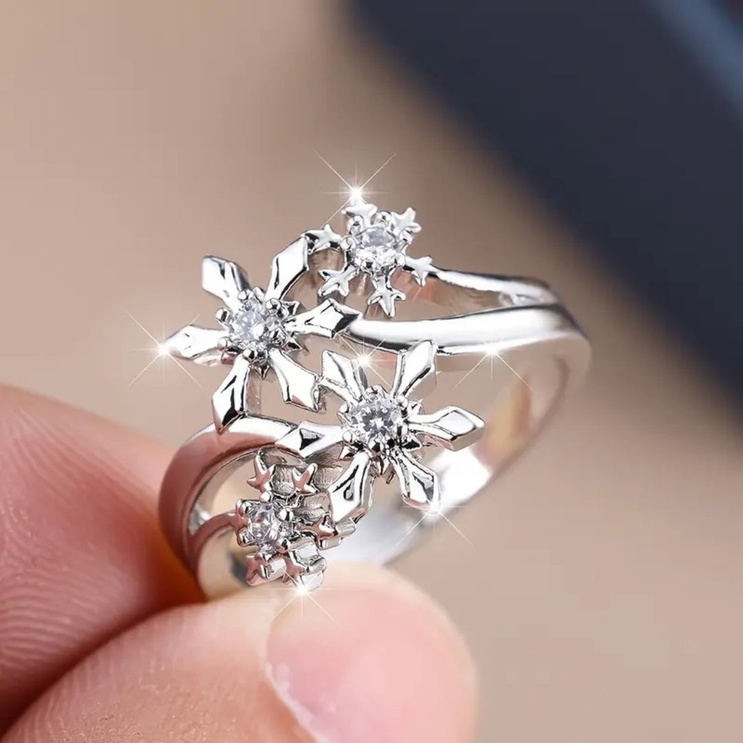 Silver Bright Snowflake Trail Ring