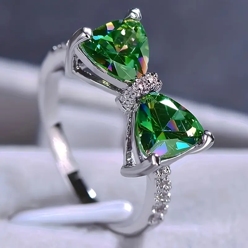 Zirconia Green Bow Ring