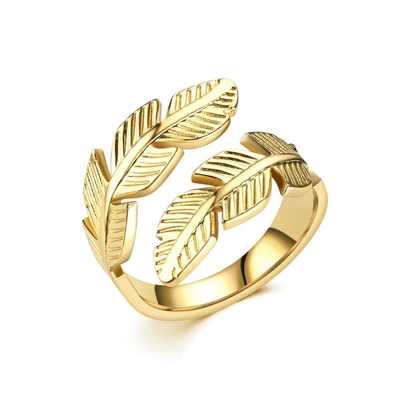 Elegant Modern Leaf Ring | Gold