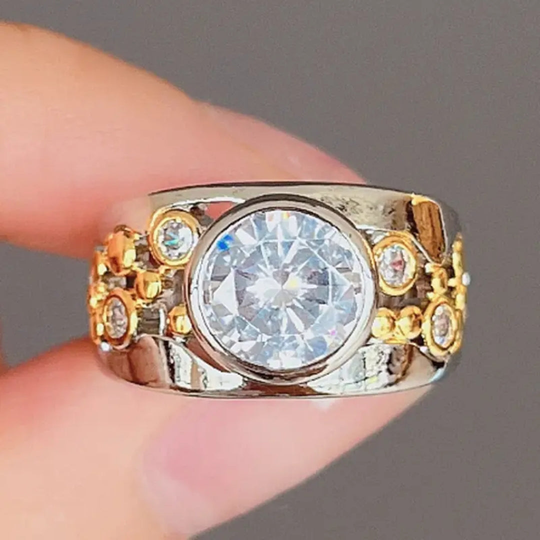 White Inlaid Fine Glass Ring