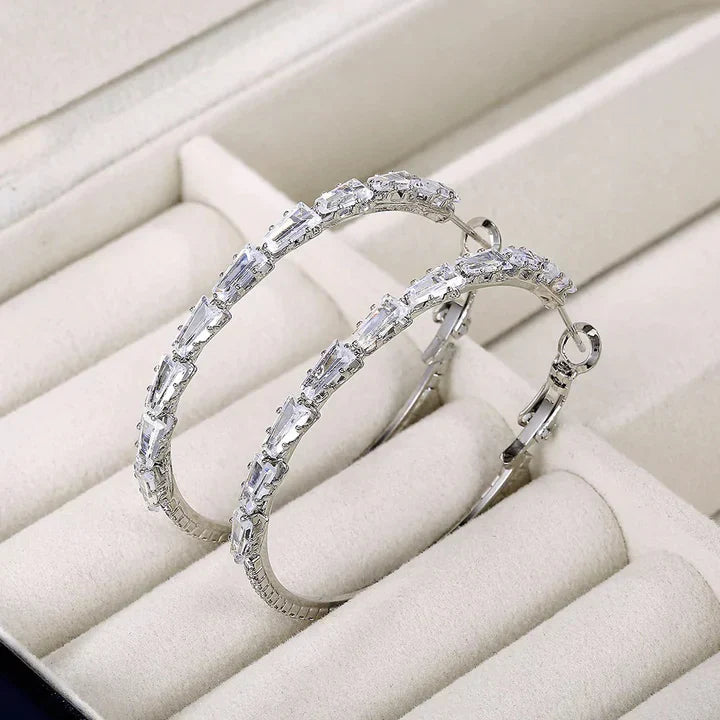 Camilla Vestalia Earrings | White Gold 18k