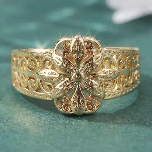 Bright Zirconia Mandala Gold Ring