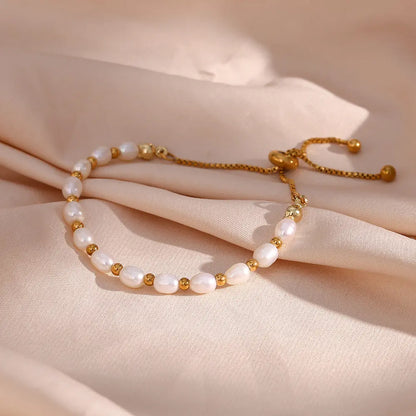 Classic Pearl and Gold Bracelet