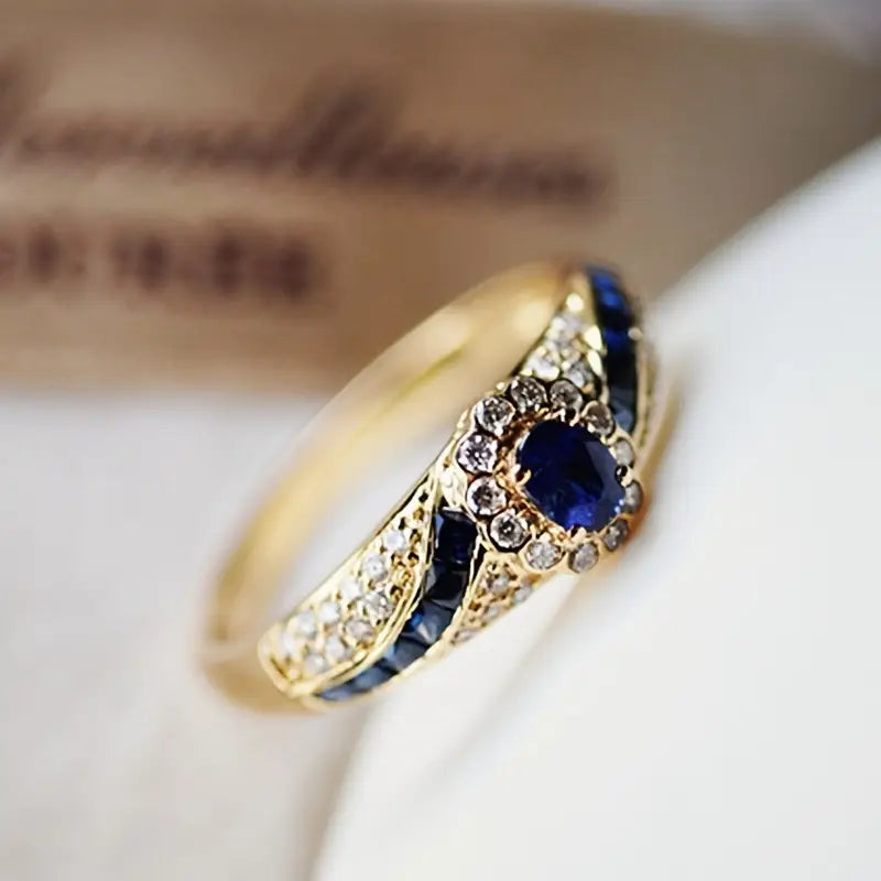 Avelisse Moraziel Ring | Gold