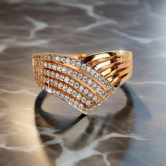 Pointed Sparky Gold Ring