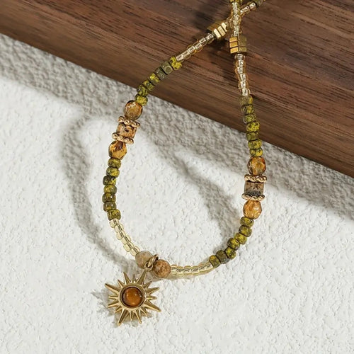 Solar Green Necklace