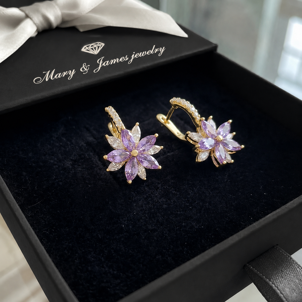Amethelis Flora Earrings | Gold