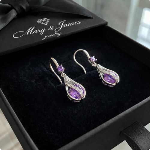 Calithra Lumen Twist Earrings | White Gold