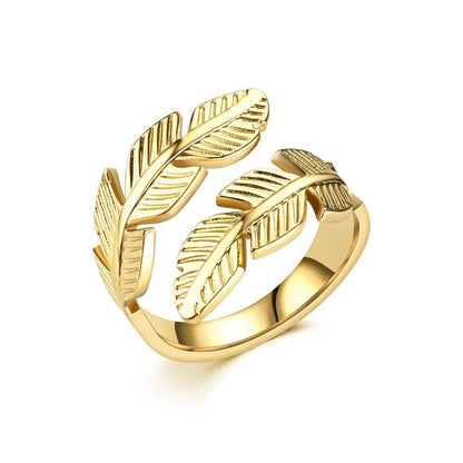 Elegant Modern Leaf Ring | Gold
