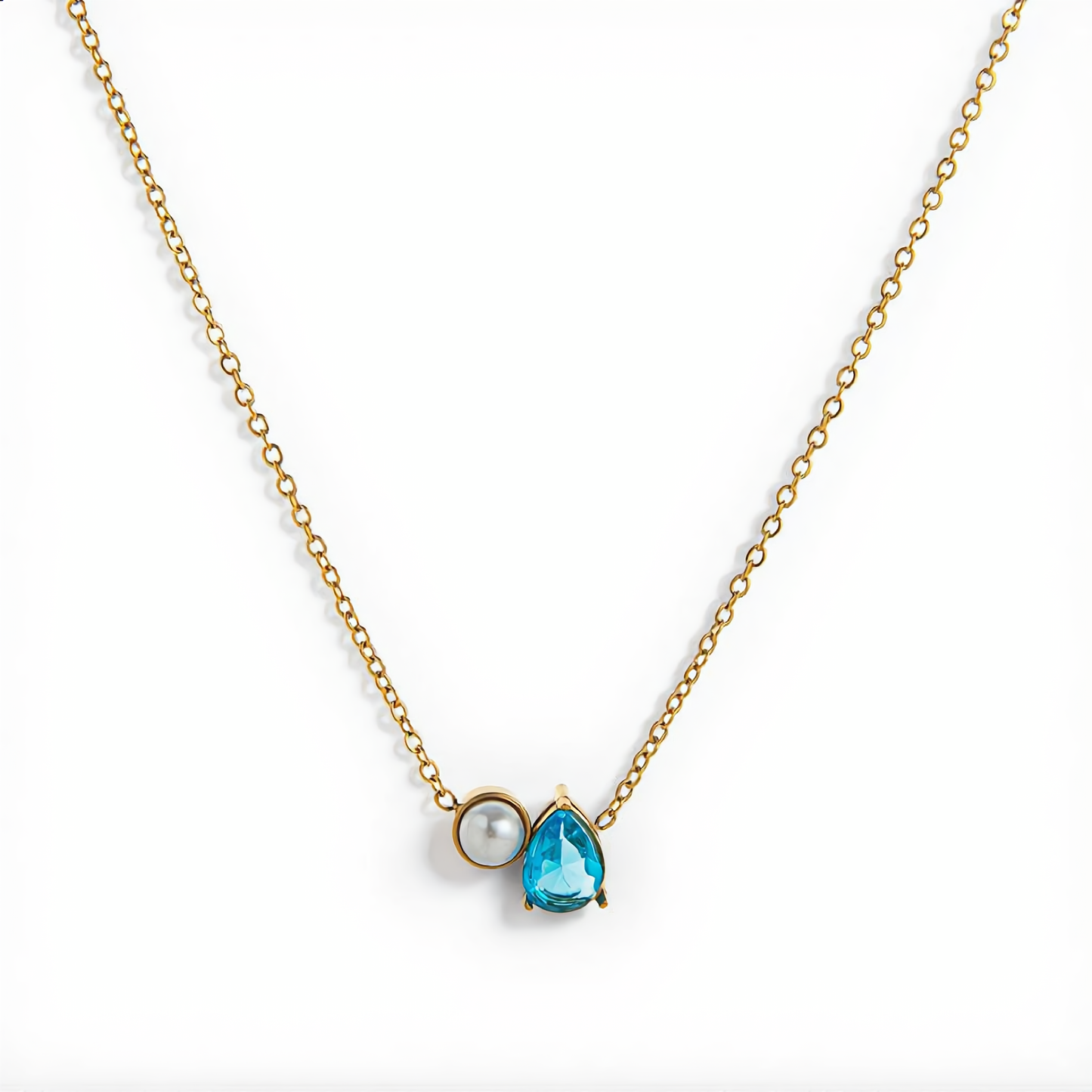 Aquamarine and Pearl Pendant Necklace | Gold