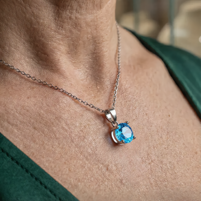 Round Blue Gem Pendant Necklace | Silver