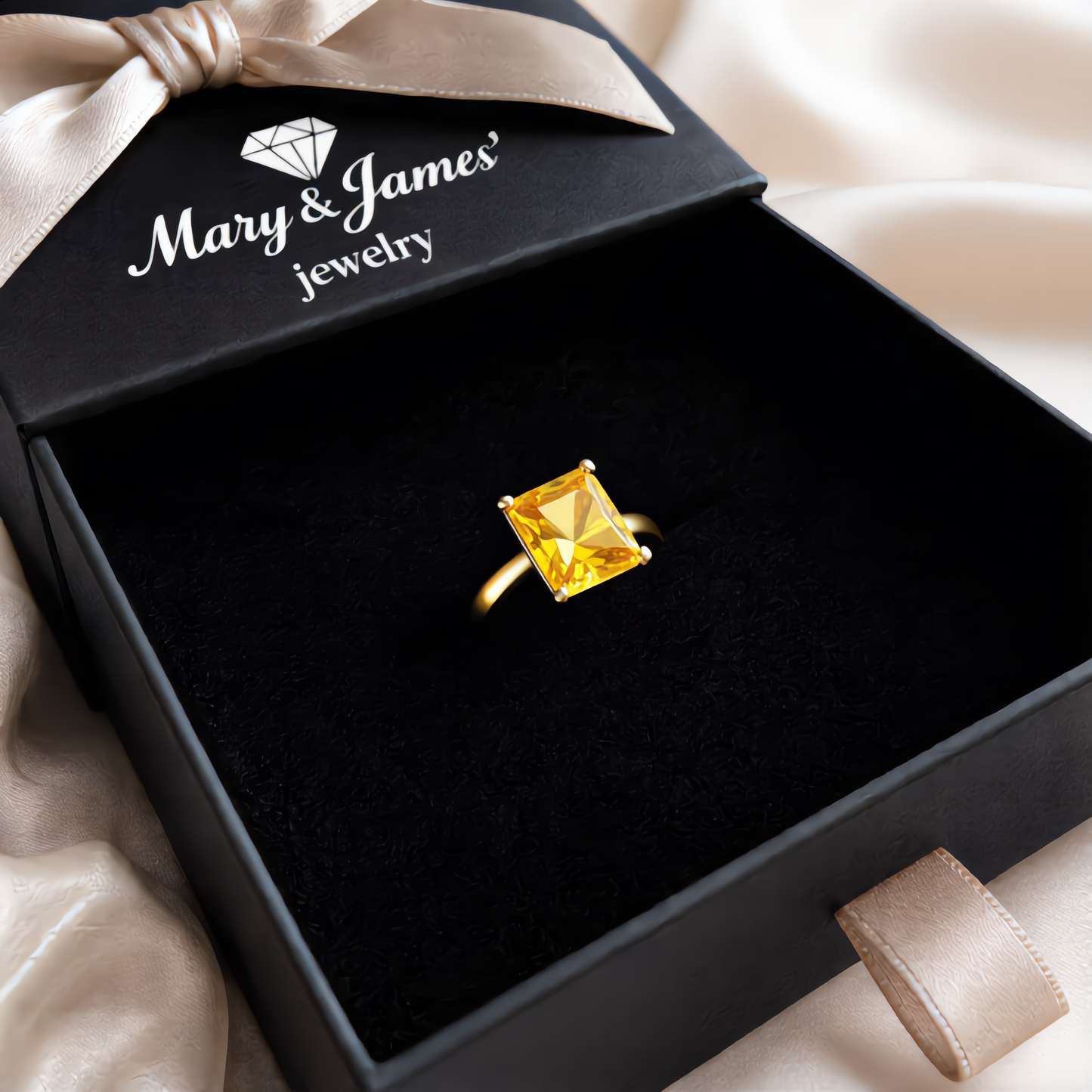 Square Crystal Ring | Gold