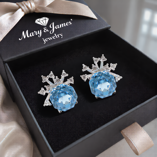 Luxury Snowflake Crystal Stud Earrings | Silver
