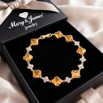 Golden Clover Crystal Bracelet | Gold