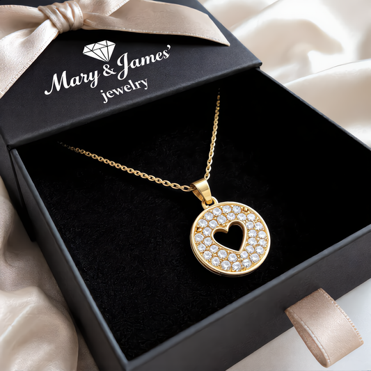 Heart Circle Pendant Necklace | Gold
