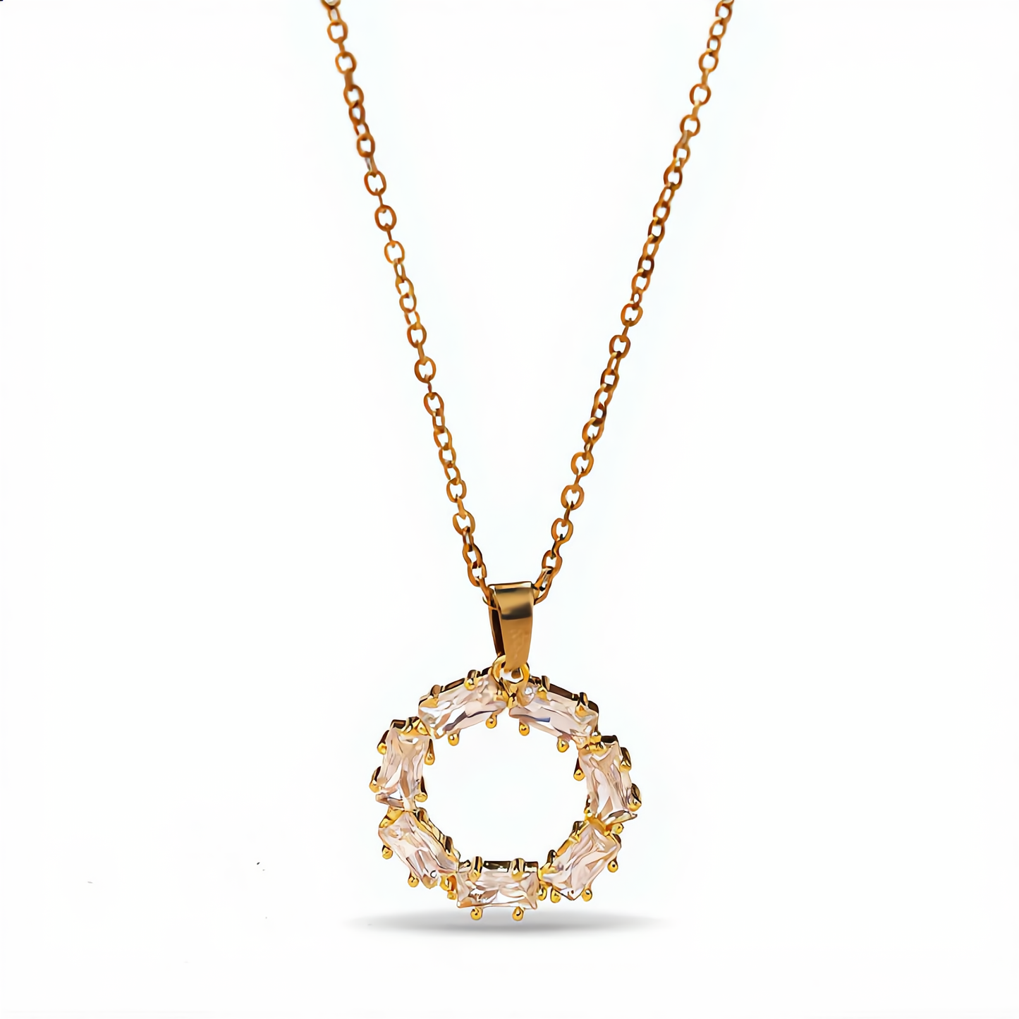 Elegant Wreath Pendant Necklace | Gold
