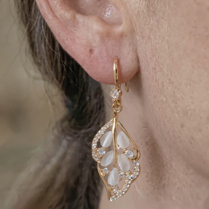 Luxury Leaf Drop Earrings | Gold