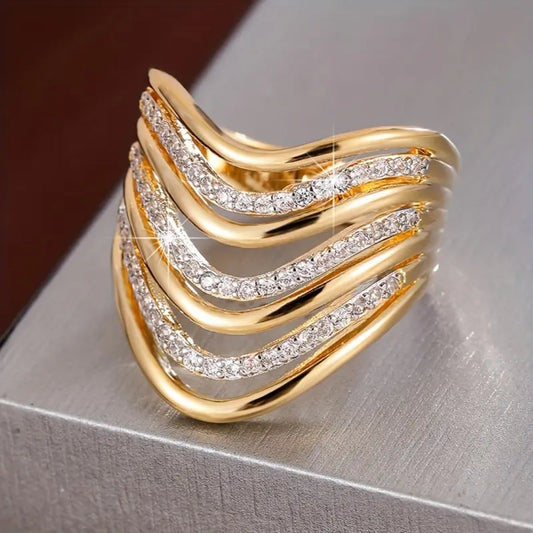 Layer Wavy Bright Golden Ring