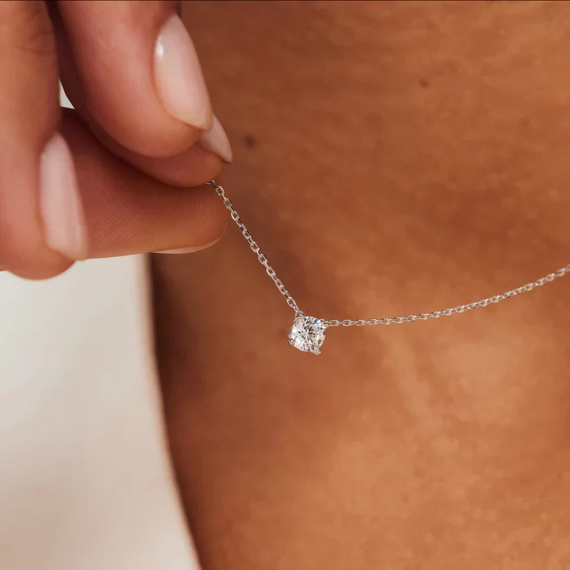ClÃ©a Stone Necklace | White Gold